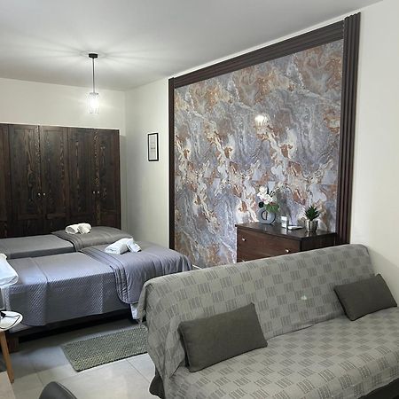 St Gaetans Studio Apartment 6A Hamrun Eksteriør bilde
