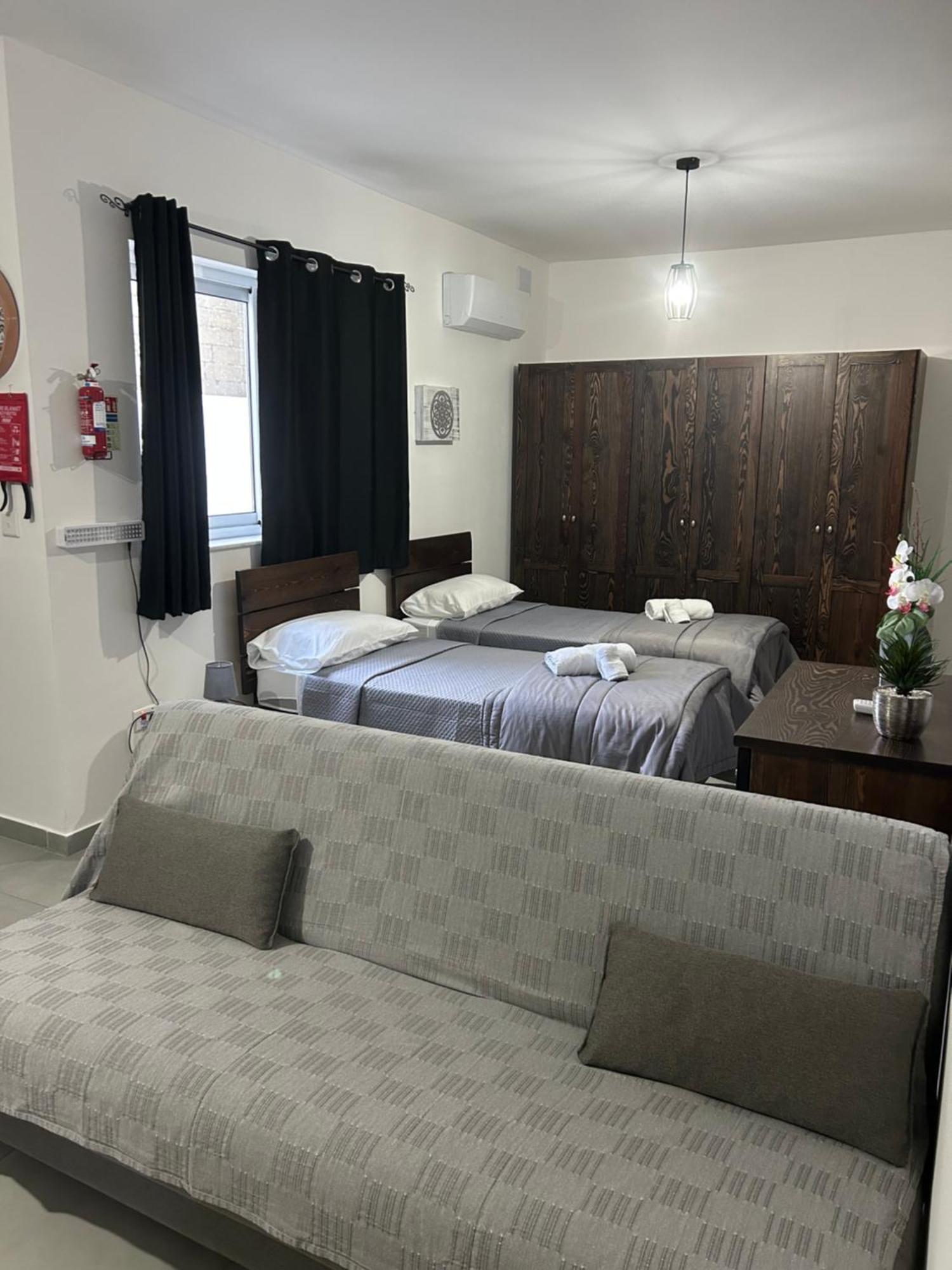 St Gaetans Studio Apartment 6A Hamrun Eksteriør bilde